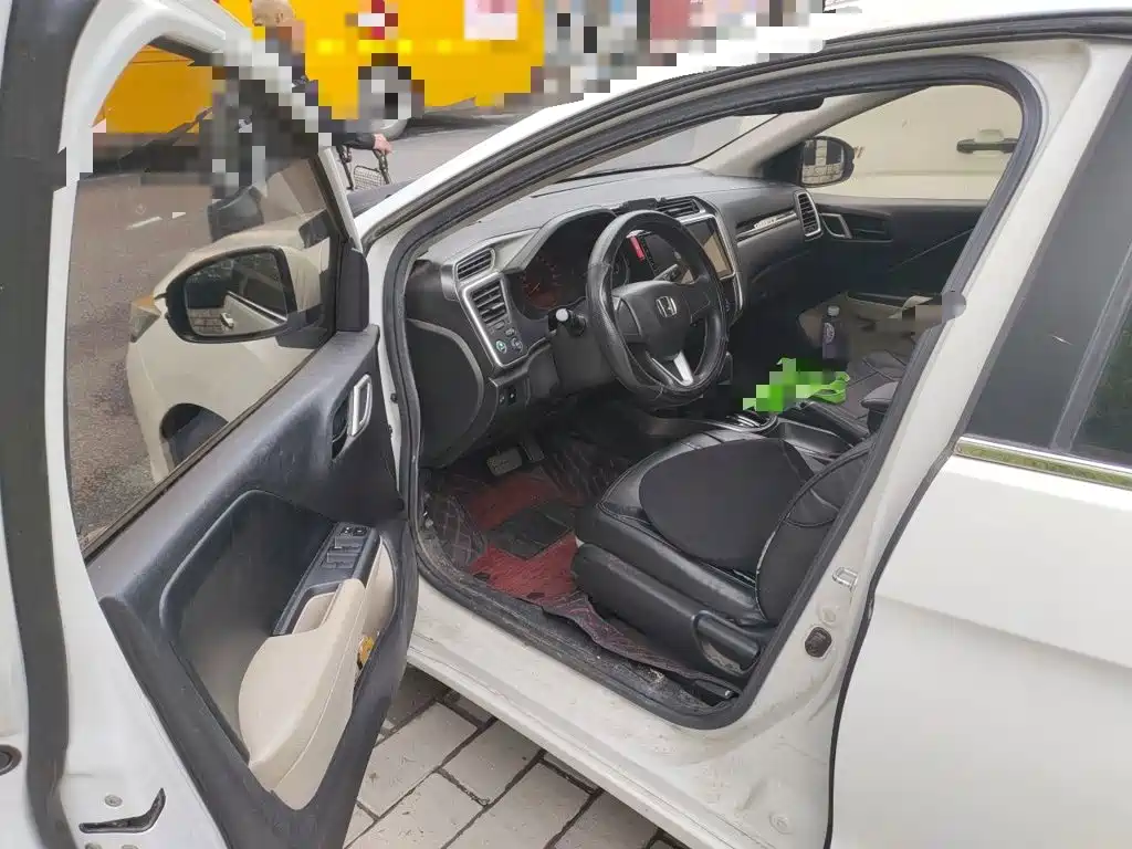 Honda Greiz 2018 2016 1.5L CVT Classic Edition