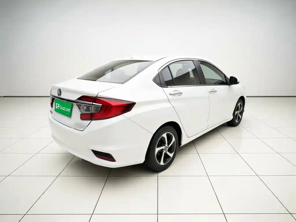Honda Greiz 2018 2016 1.5L CVT Classic Edition