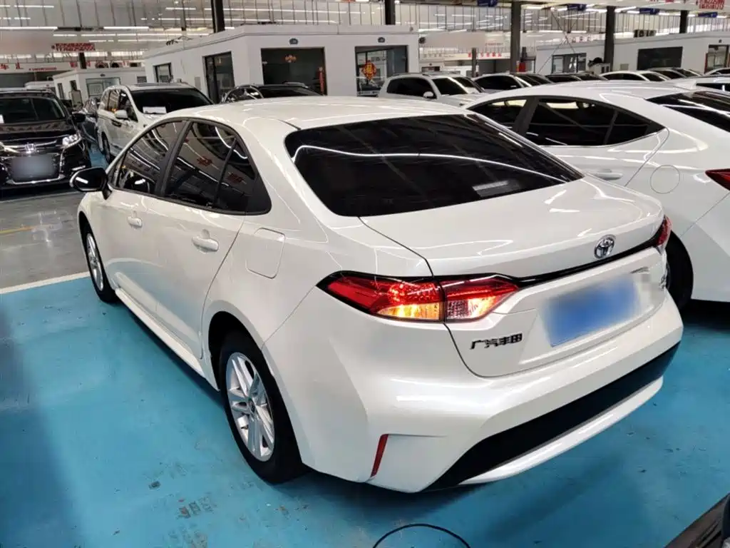 Toyota Levin 2019 185T CVT Luxury Edition China VI фото 23