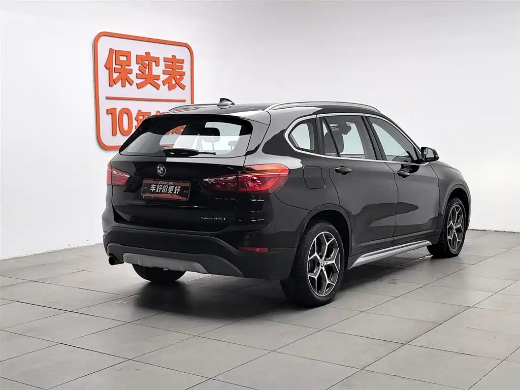 BMW X1 2018 sDrive18Li Premium Model фото 2