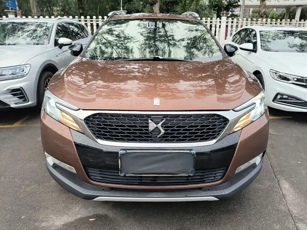 2017 DS 6
