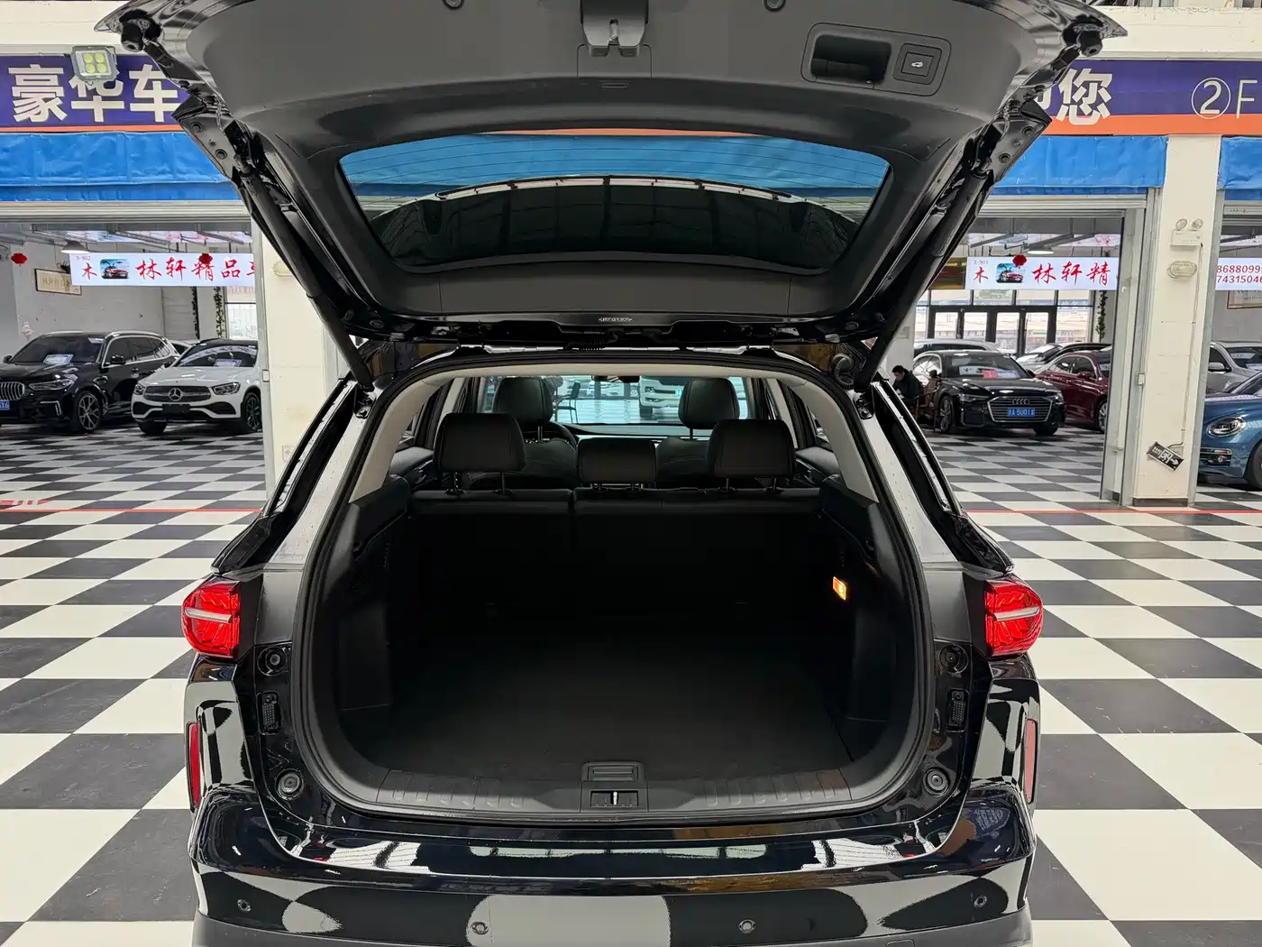 GAC Trumpchi Trumpchi GS4 PLUS 2021 270T Automatic Starlight Edition фото 15