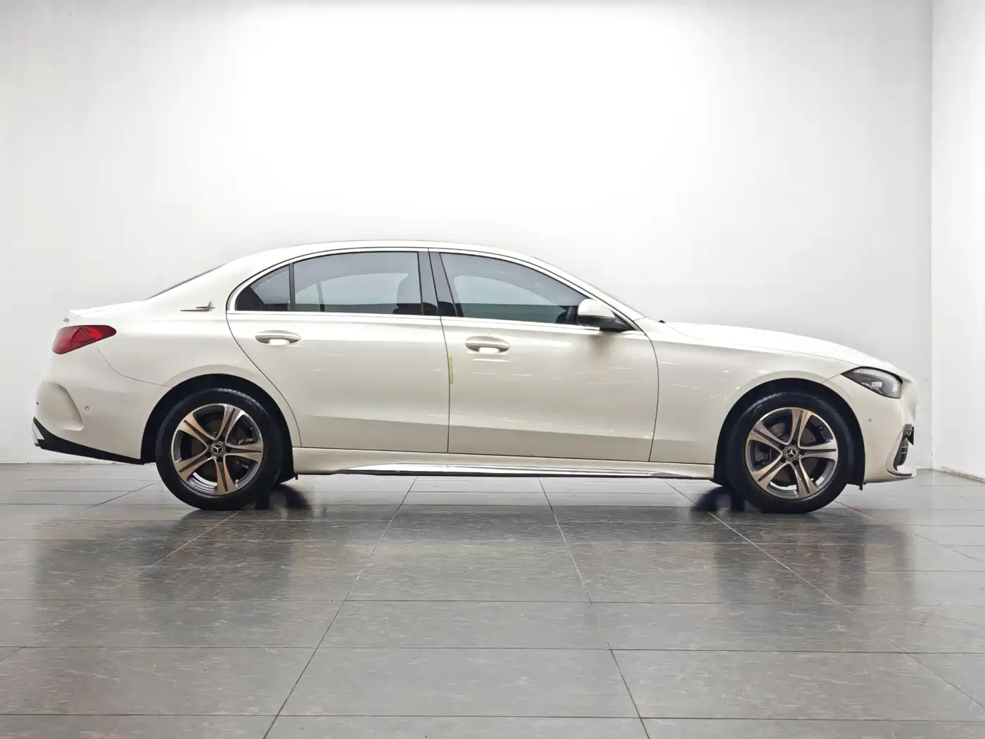 Mercedes-Benz C-Class 2022 C 200 L Sport Version фото 11