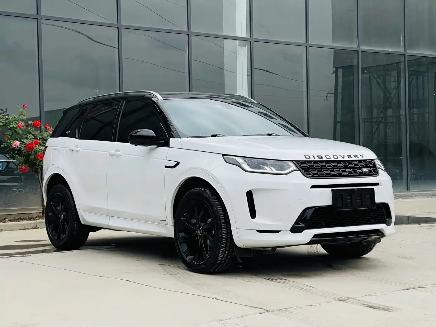 Land Rover Discovery Sport 2021 249PS R-Dynamic S Performance Edition фото 3