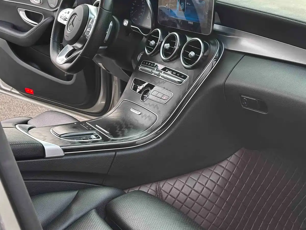 Mercedes-Benz C-Class 2021 C 260 L Sport Starry Exclusive Edition фото 10