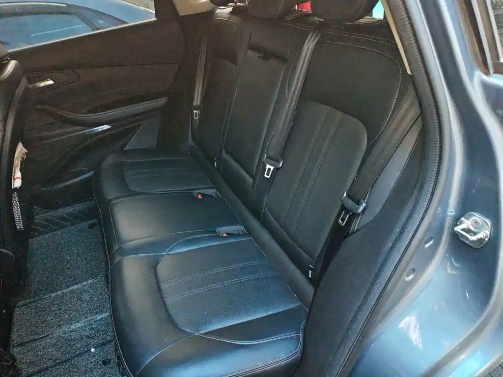 Exeed Lingyun 2019 2019 1.6T 2WD Diamond Edition
