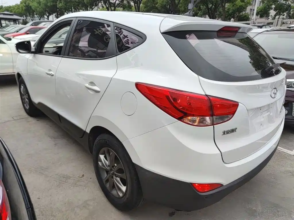 Hyundai Beijing Hyundai ix35 2015 2.0L Automatic 2WD Comfort China V фото 5