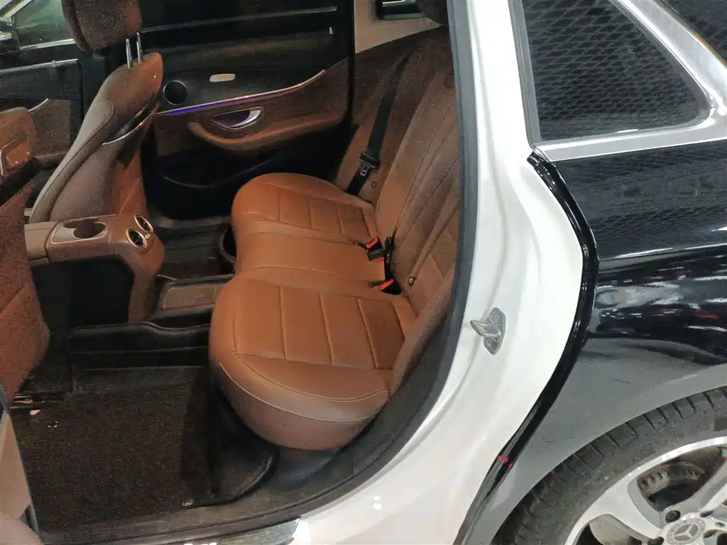 Mercedes-Benz E-Class 2019 E 300 L Sport Fashion фото 13