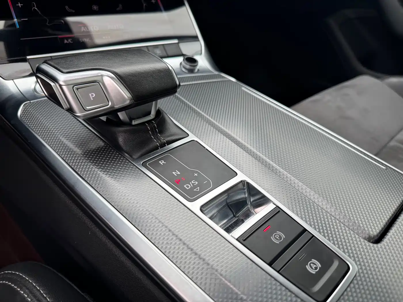 Audi A6L 2019 40 TFSI Luxury Dynamic фото 20