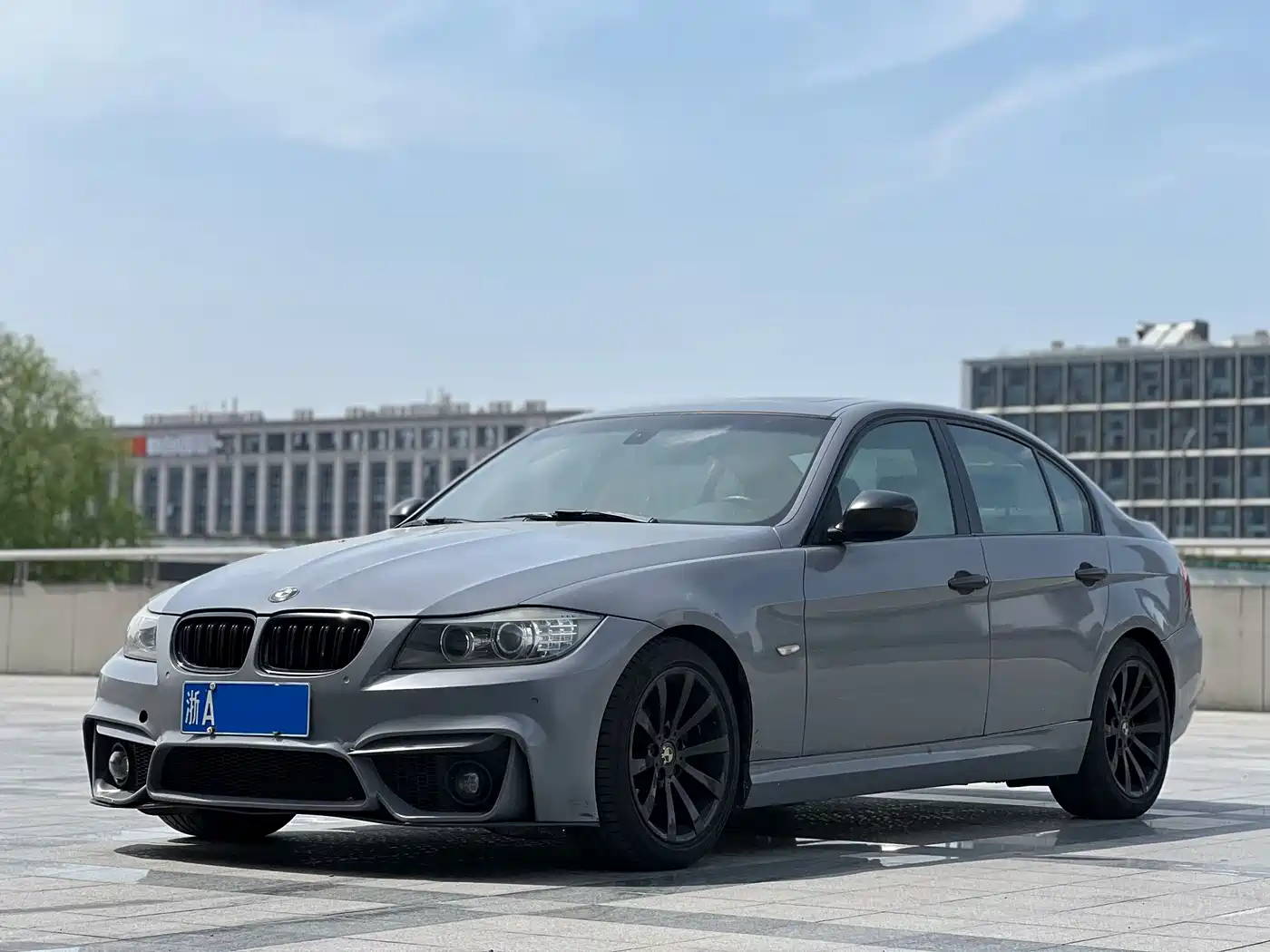BMW 3 Series (Import) 2010 325i Luxury