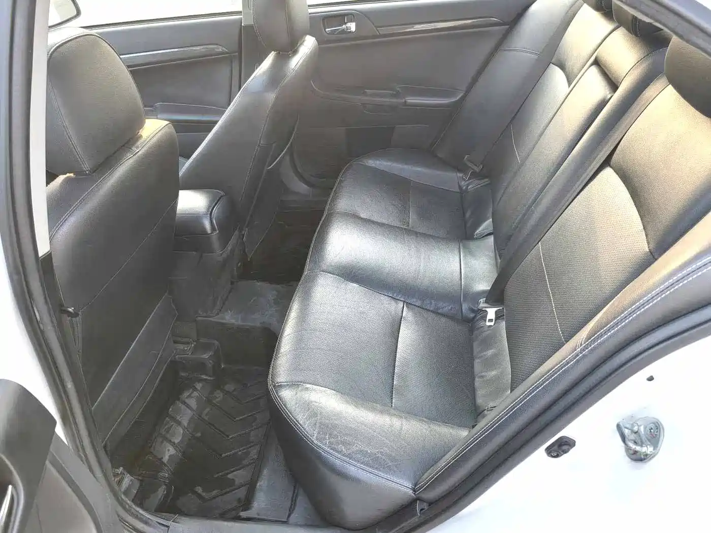 Mitsubishi Lancer EX 2011 Fashion Edition 1.8L Manual Wisdom фото 6