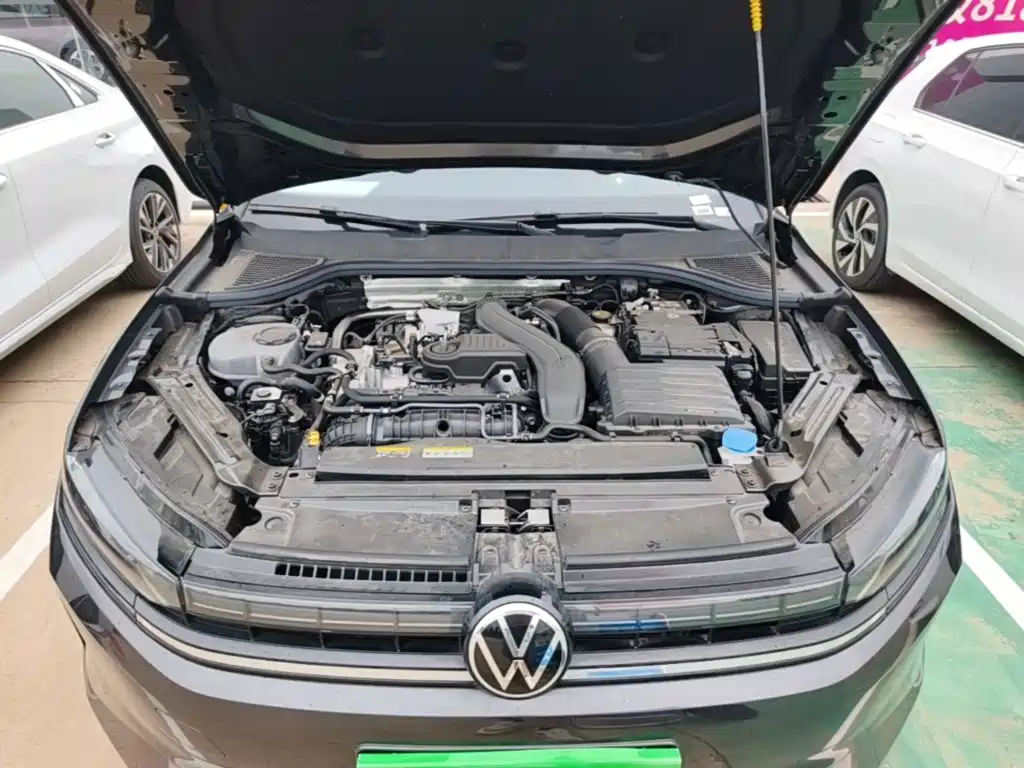 Volkswagen Sagitar 2026 2025 300TSI DSG Mid-range Edition