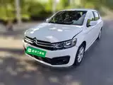 Фото 2 - Citroën Elysee