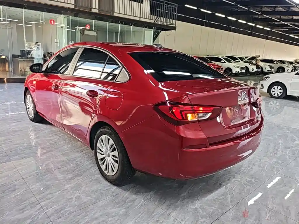 Photo 5 - Buick Excelle