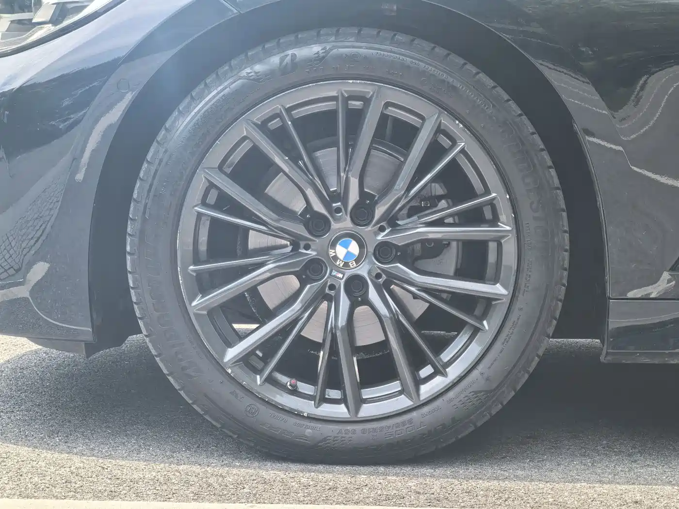 BMW 3 Series 2021 Second Facelift 325Li M Sport Night Package фото 5