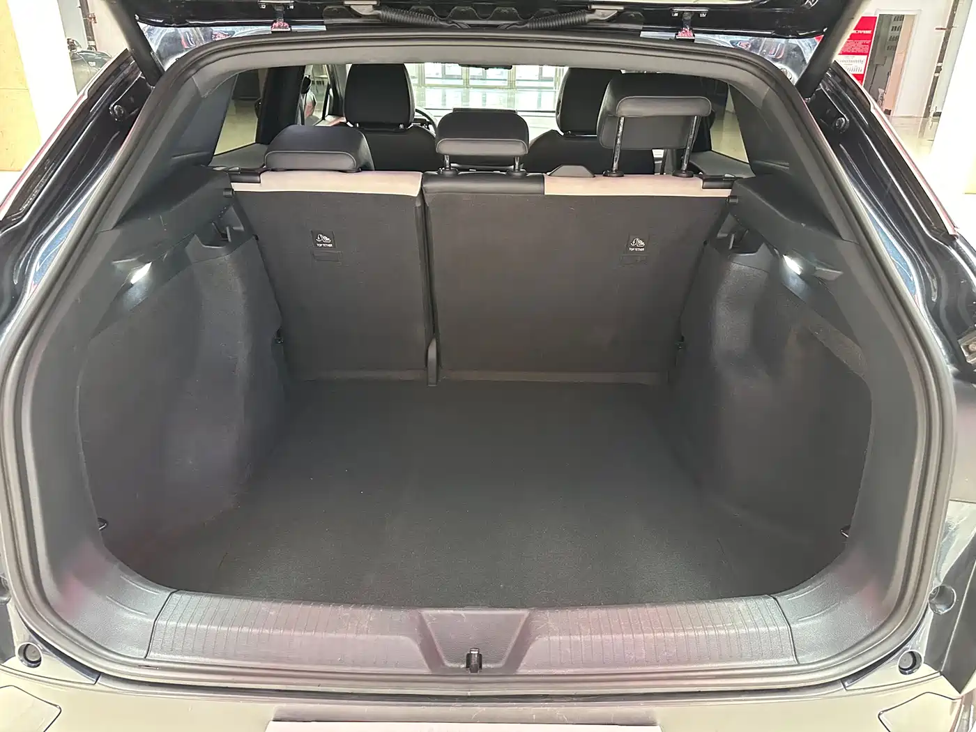 VOLKSWAGEN ID.4 CROZZ