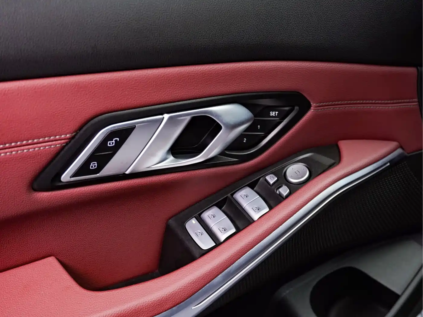 BMW 3 Series 2024 325i M Sport Package фото 14