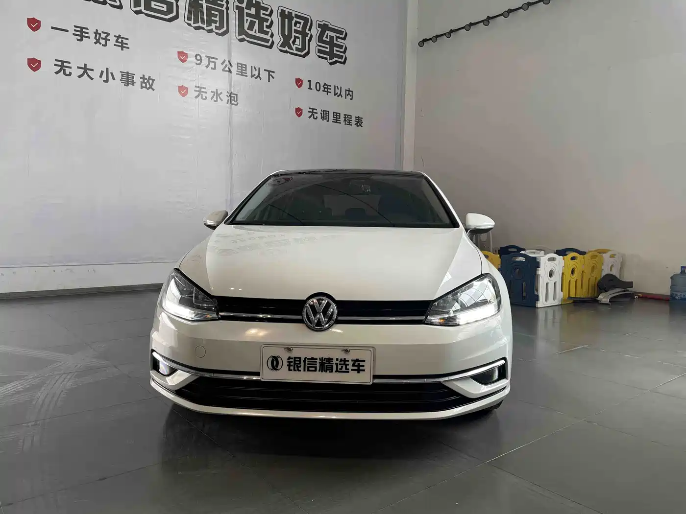Volkswagen Golf 2020 Beloved Edition 280TSI DSG Comfort фото 3