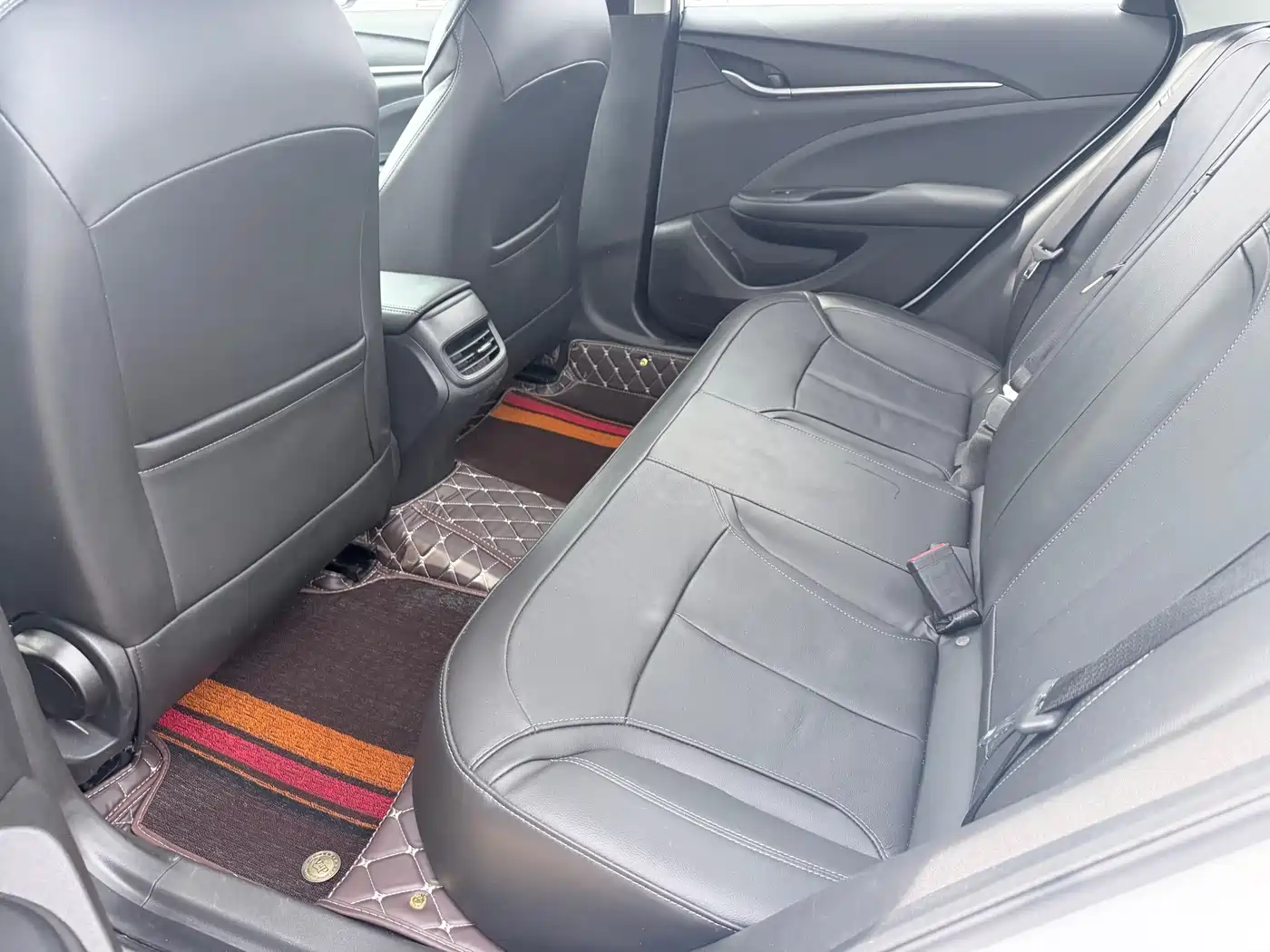 Buick Excelle 2019 18T Auto Connected Elite China VI фото 5