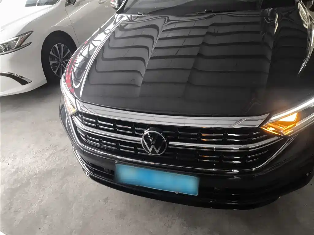 Volkswagen Sagitar 2023 300TSI DSG Surpassing Edition фото 3