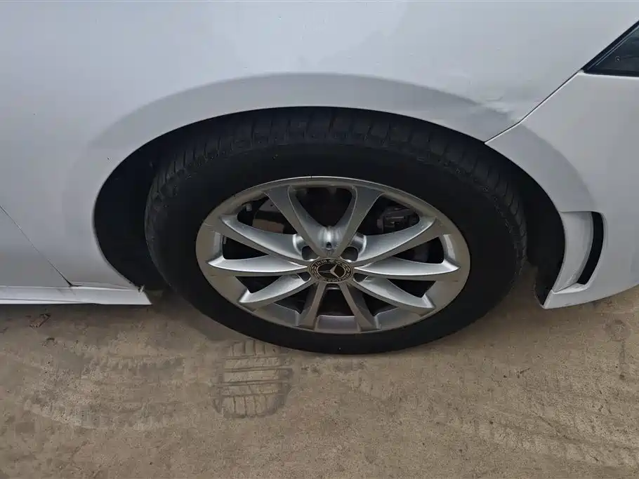 Mercedes-Benz A-Class 2022 A 200 L Sport Sedan Dynamic фото 6