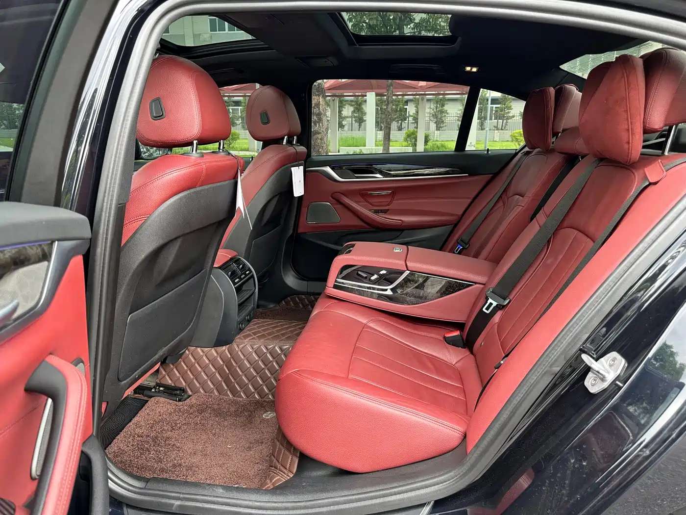 BMW 5 Series 2018 530Li Leading M Sport Package фото 12