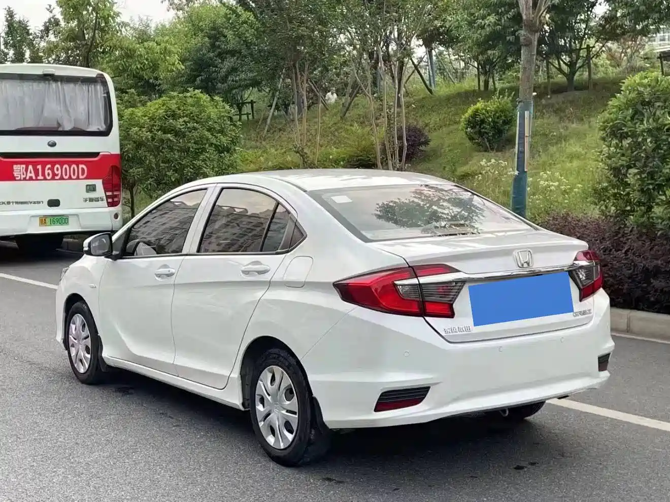 Honda Greiz 2016 2016 1.5L CVT Comfort Edition