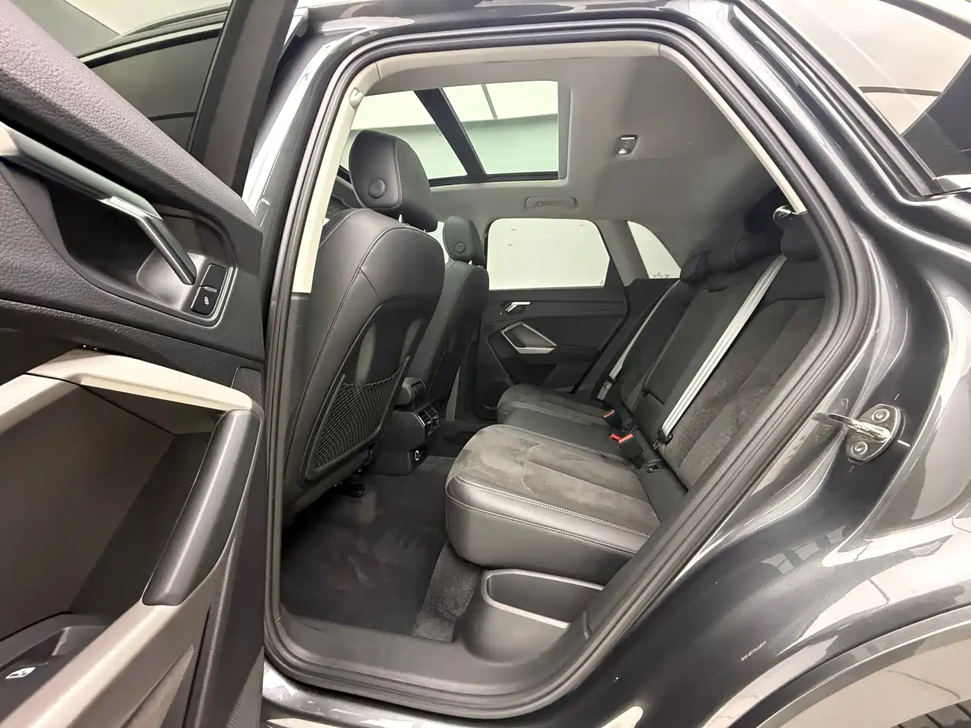 Audi Q3 2021 35 TFSI Fashion Sport фото 13