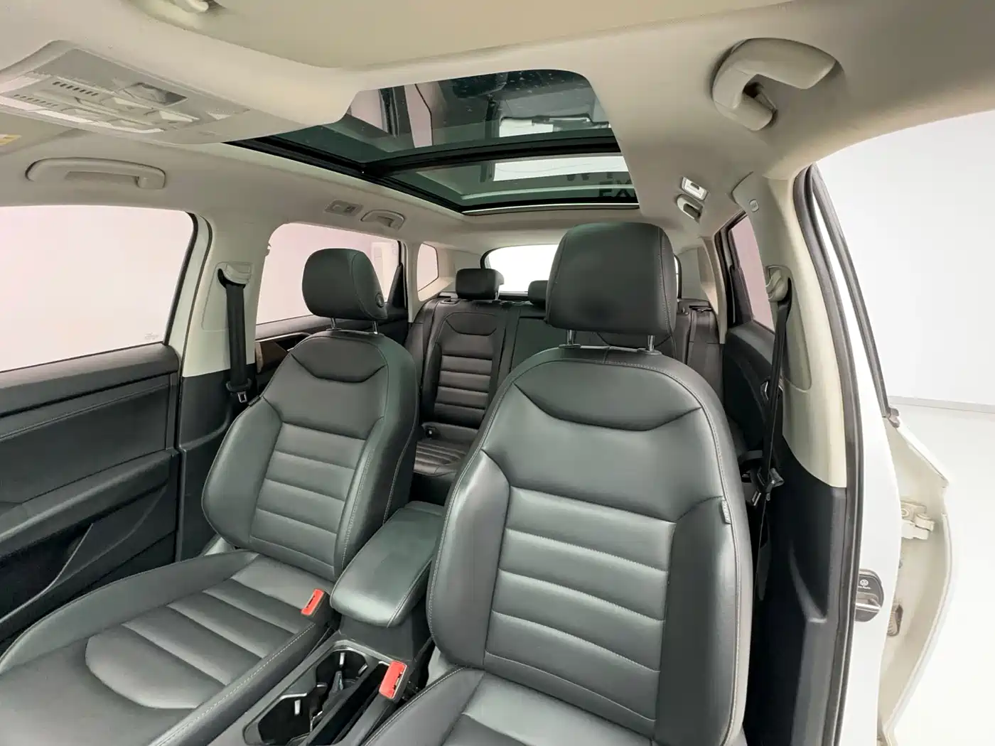 Volkswagen Tharu 2021 Model 280TSI 2WD Comfort Edition фото 17