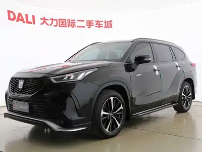 Toyota Crown Kluger