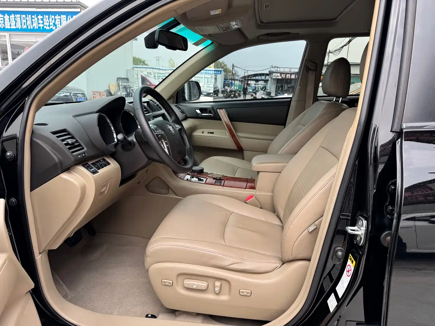 Toyota Highlander 2009 3.5L 4WD 7-seater Premium Edition фото 7