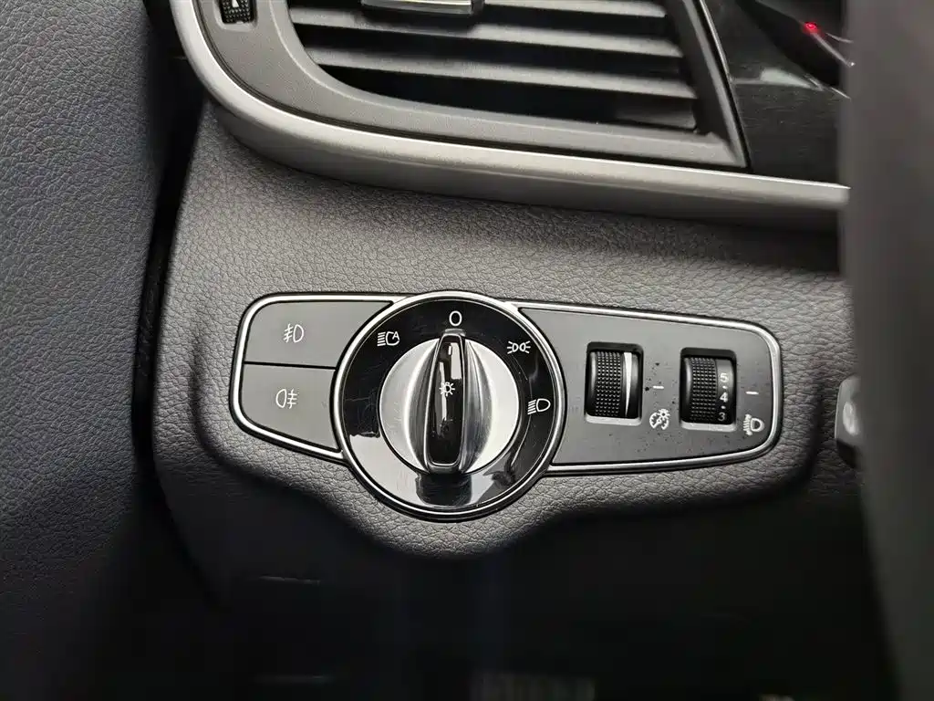 BYD Song MAX 2018 1.5T Auto Smart Connected Elite 6-Seater фото 21