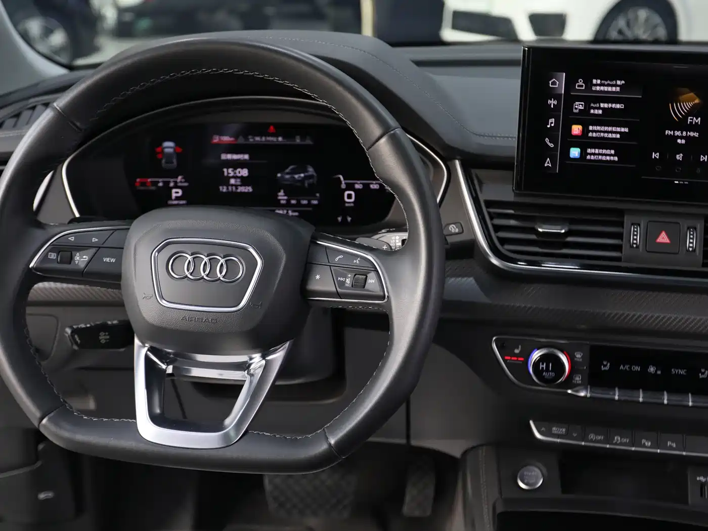 Audi Q5L 2021 40 TFSI Luxury Dynamic фото 11