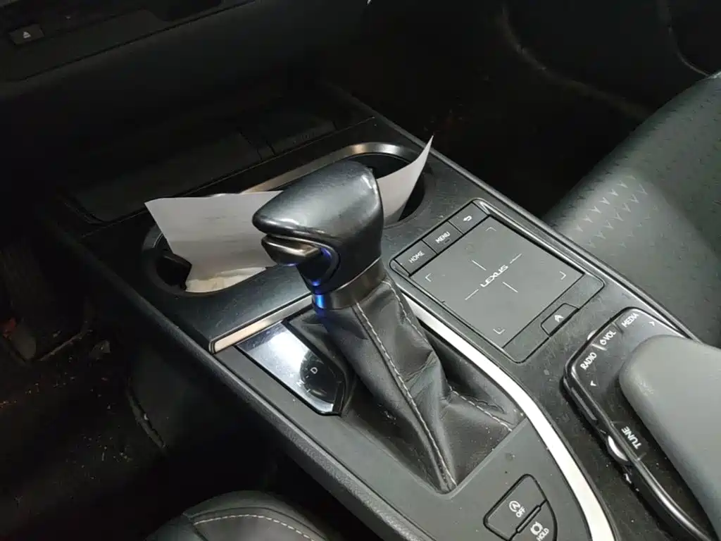 Lexus UX 2021 2020 200 Special Edition
