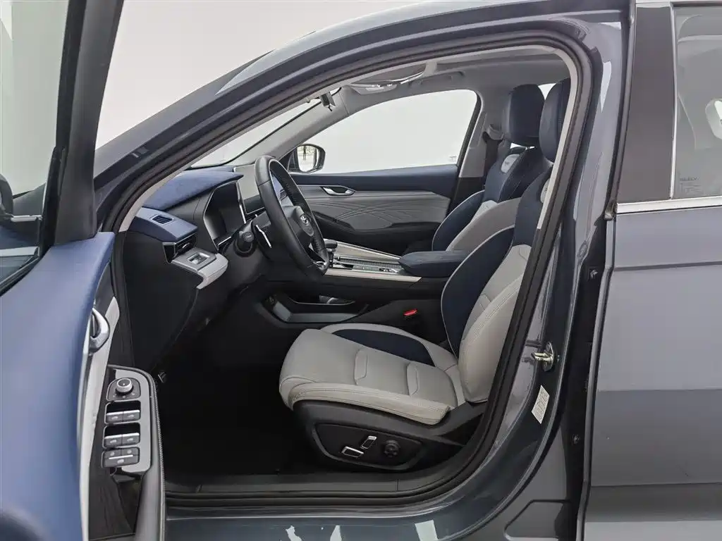 GEELY AUTOMOBILE XINGRUI