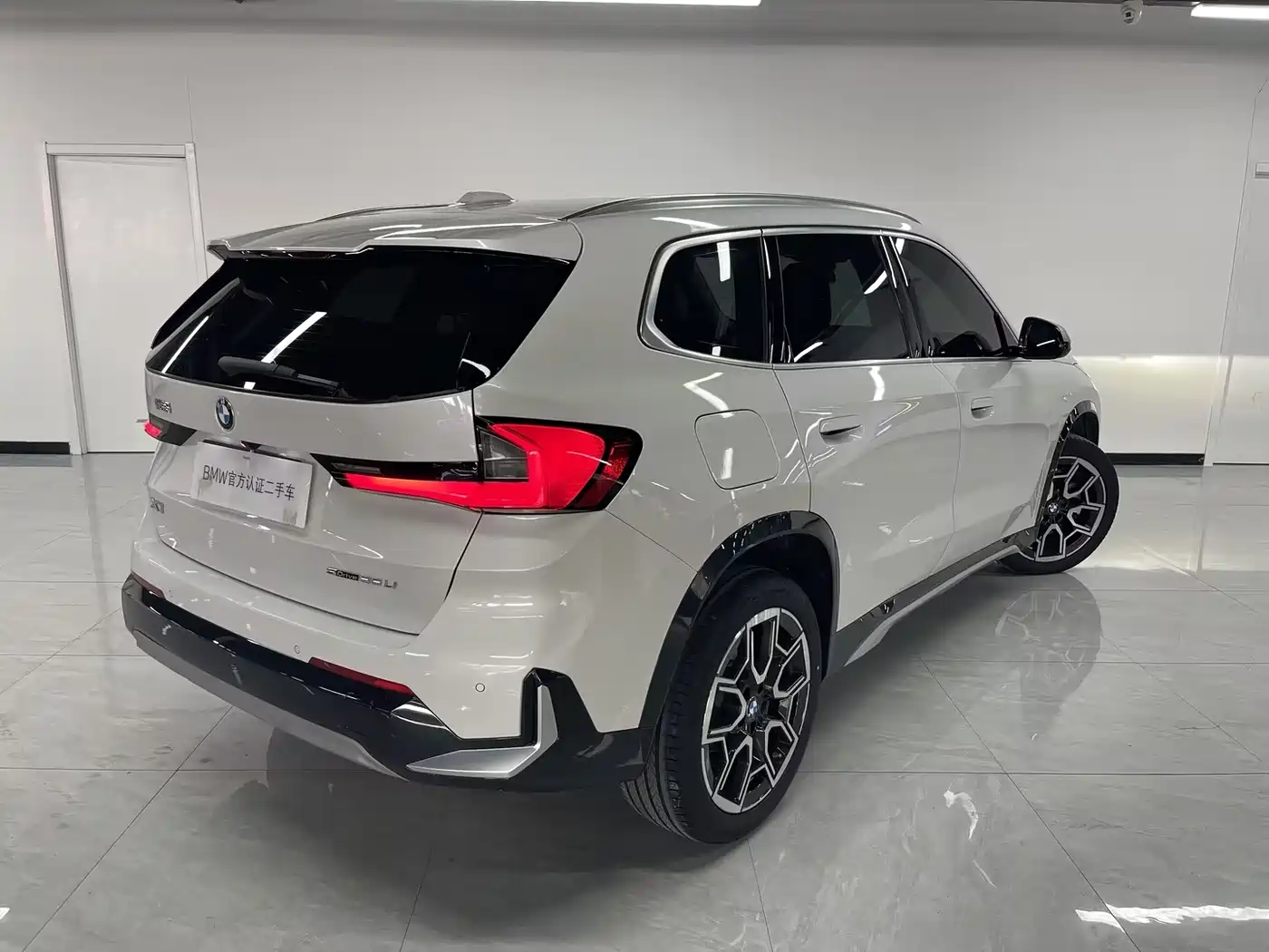 BMW X1 2024 sDrive25Li X Design Package фото 5