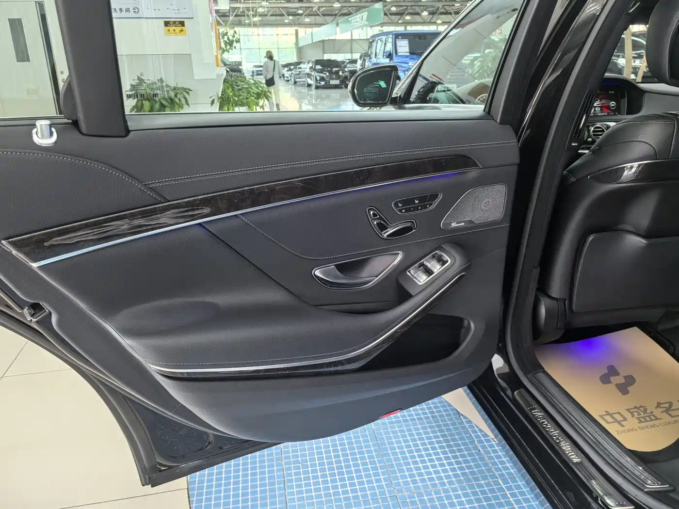 Mercedes-Benz S-Class 2015 S 400 L 4MATIC фото 12