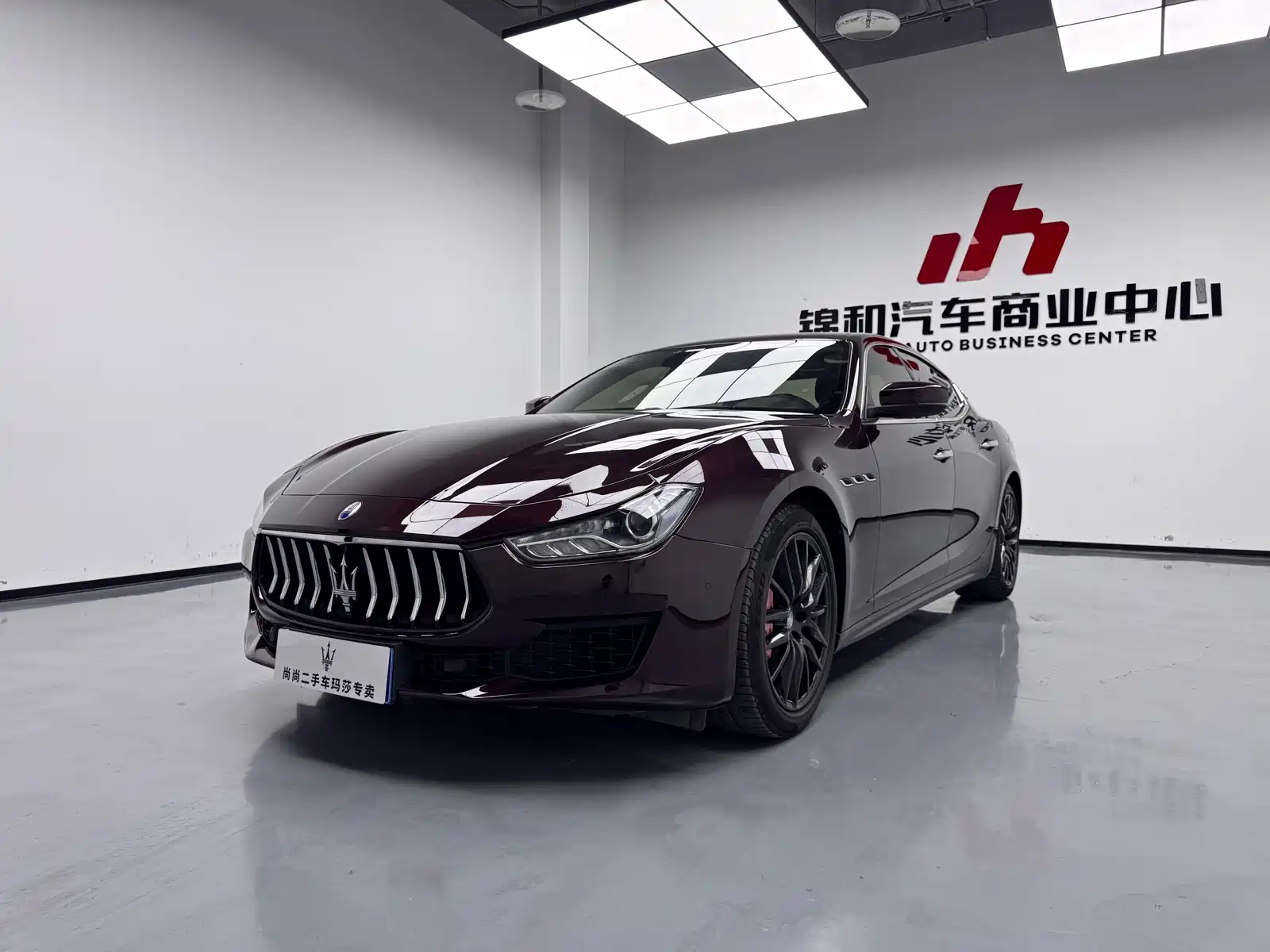 صورة 1 - Maserati Ghibli