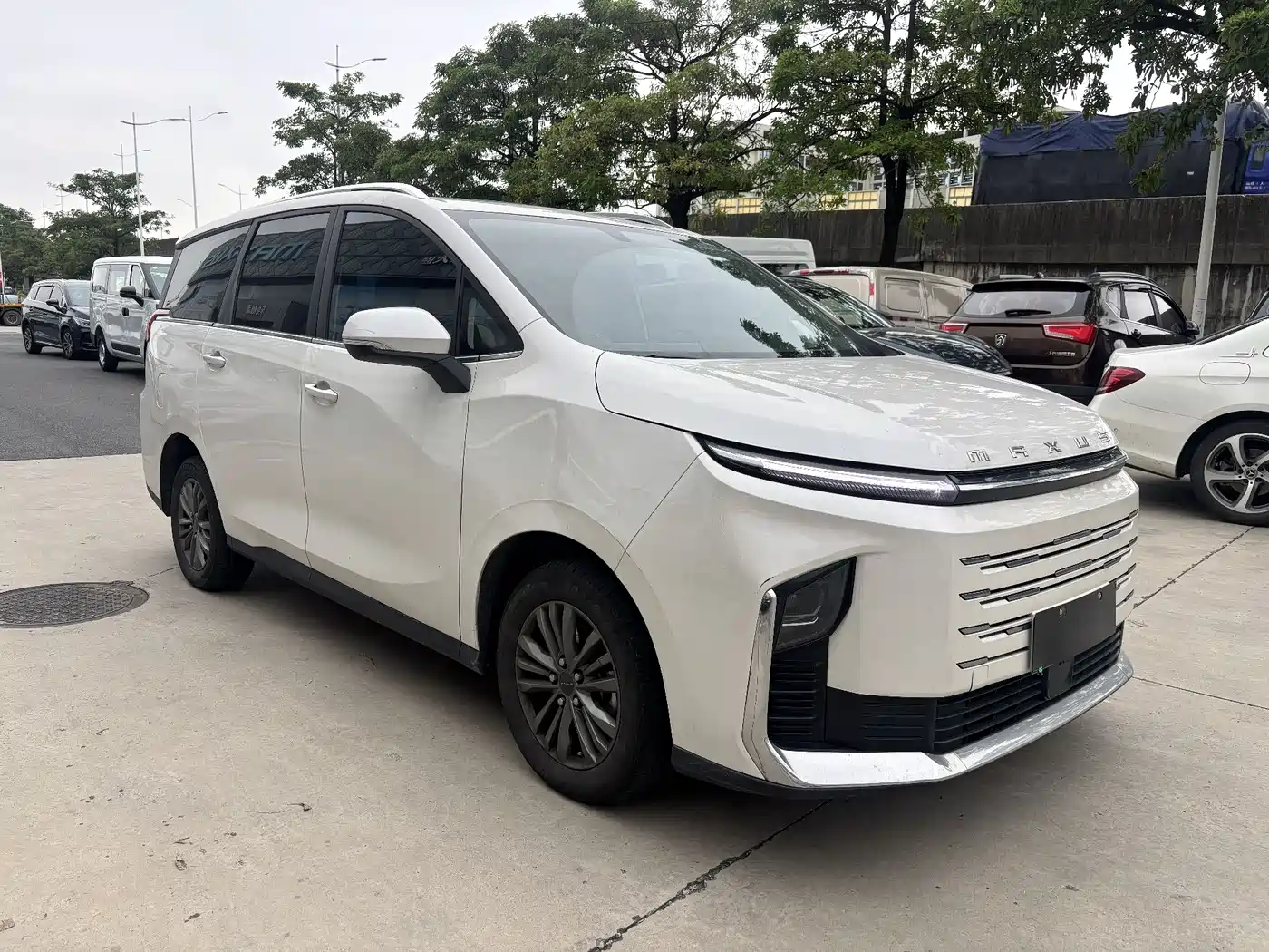 SAIC Maxus Maxus G50 PHEV 2025 Pilot Edition фото 3