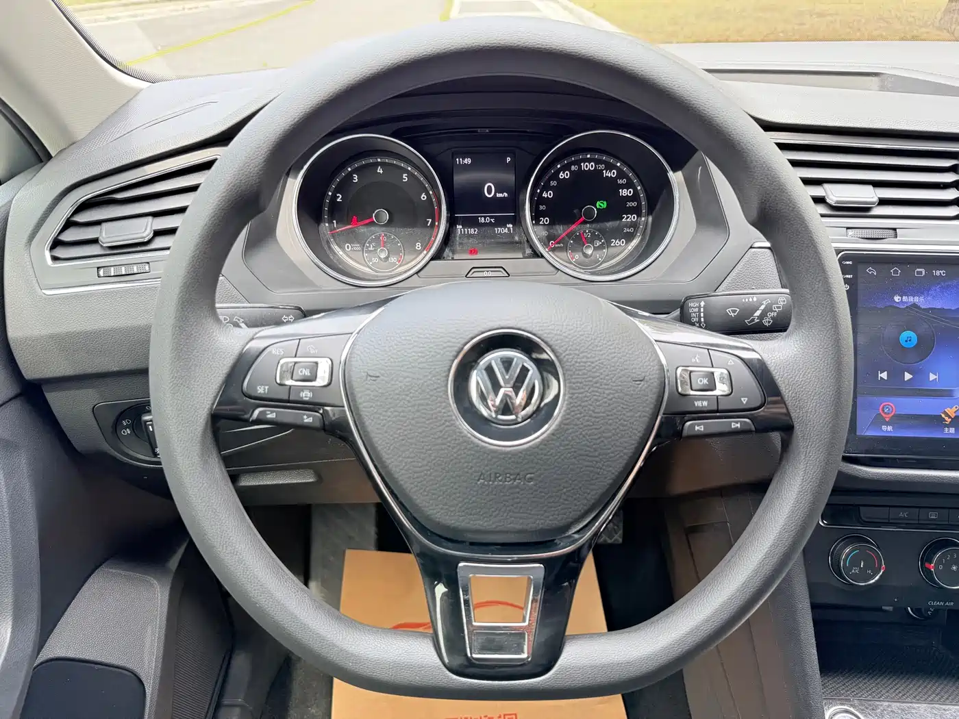 Volkswagen Tiguan L 2019 330TSI Automatic 2WD Trend Edition China VI фото 14