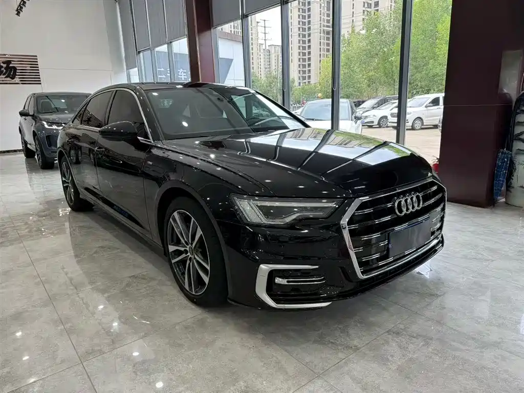Audi A6L 2021 40 TFSI Luxury Sport фото 2