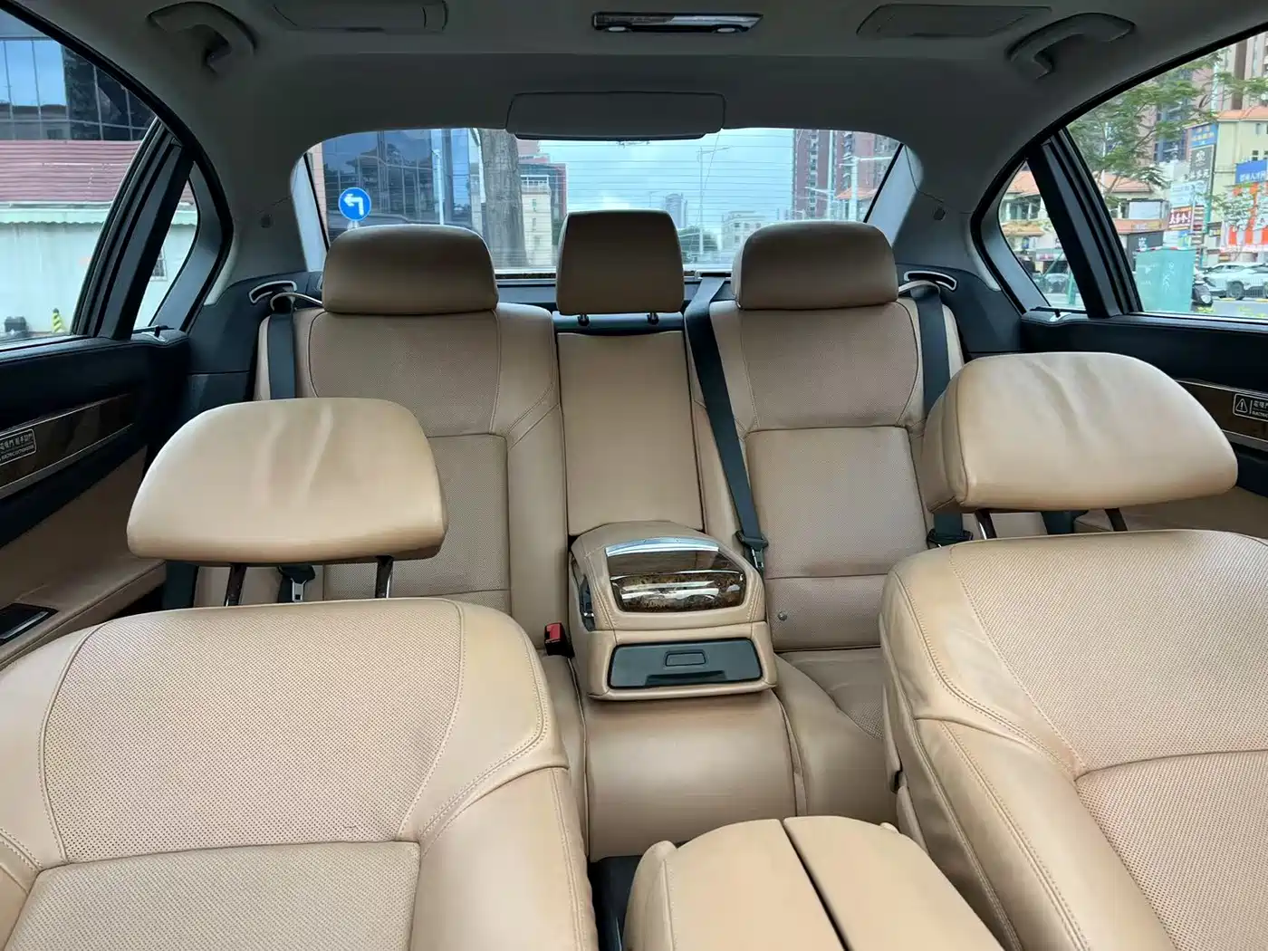 BMW 7 Series 2013 Model 740Li Luxury фото 16