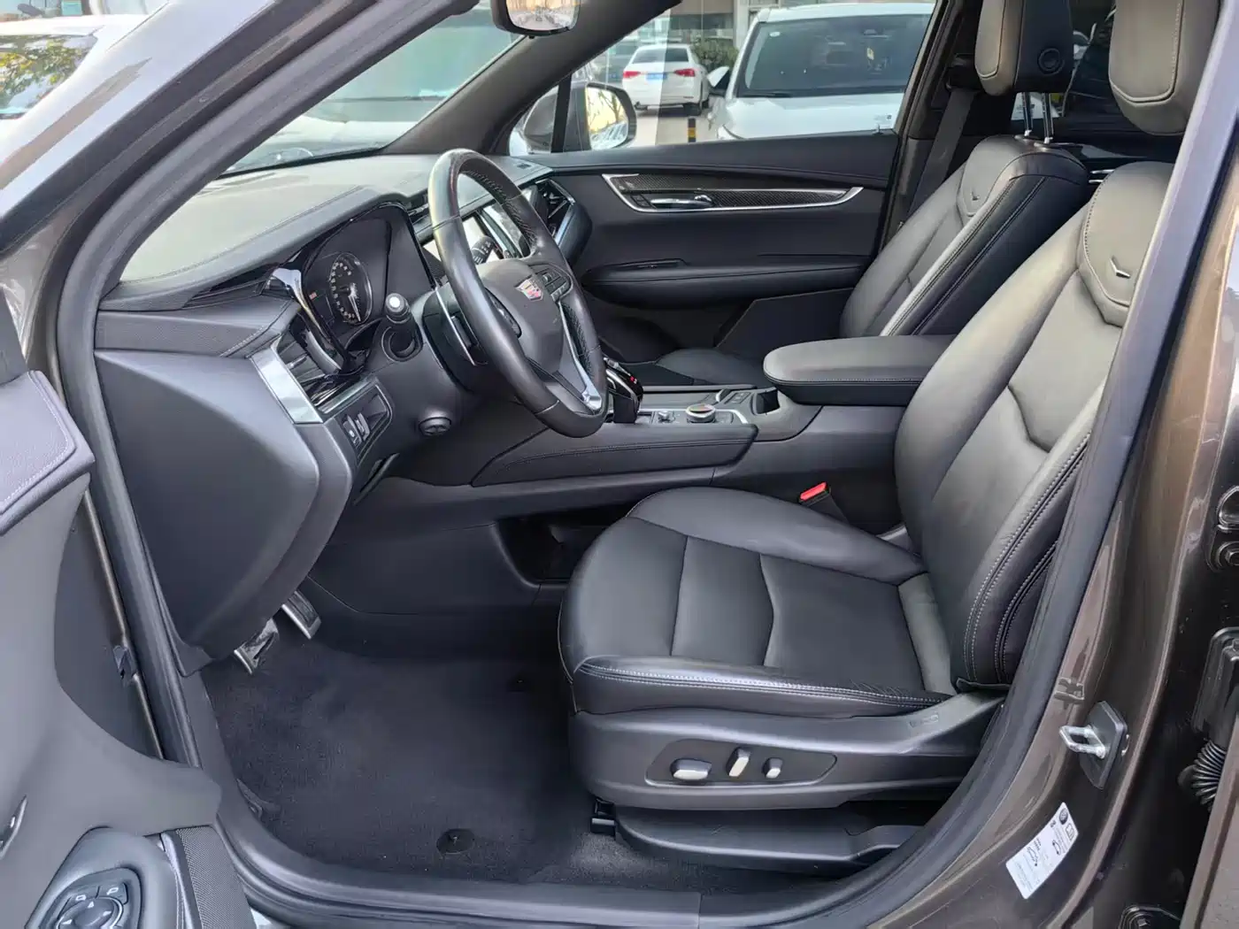 Cadillac XT6 2020 Facelift 28T 6-Seater 4WD Leading Sport Edition фото 19