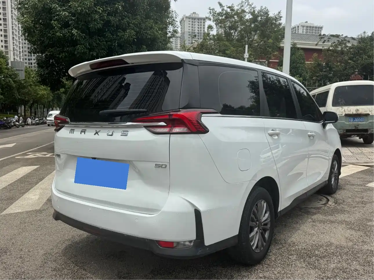 SAIC Maxus Maxus G50 2023 2022 1.5T Automatic Changyou B