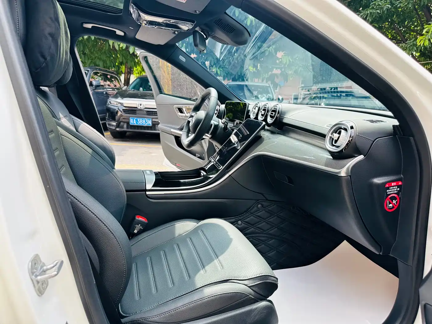 Mercedes-Benz C-Class 2024 C 260 L Sport фото 9