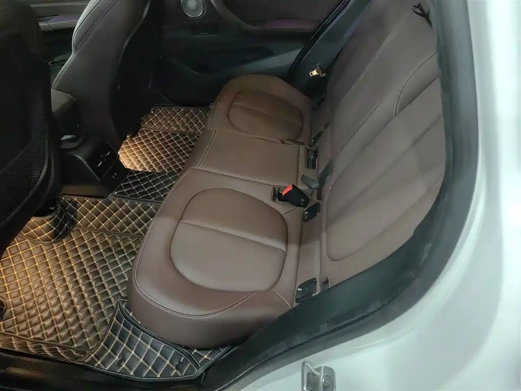 BMW X1 2022 sDrive25Li Leading фото 17