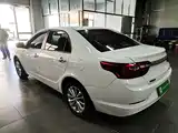 Фото 5 - Geely Vision