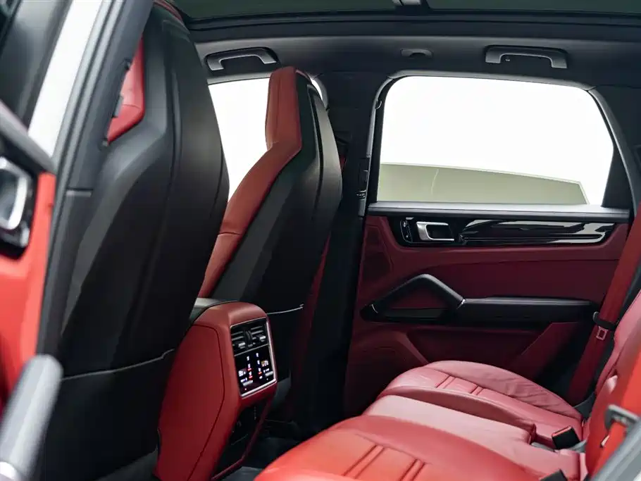 Porsche Cayenne 2019 Cayenne 3.0T фото 8