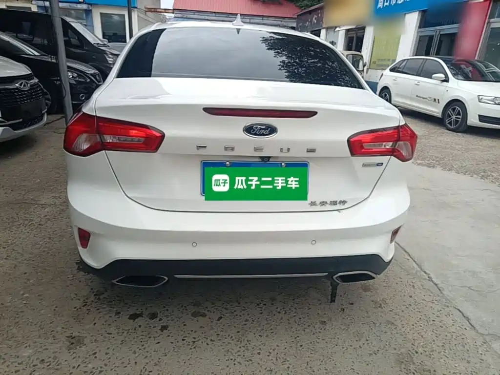 Ford Focus 2021 2021 Sedan EcoBoost 180 Auto Trend