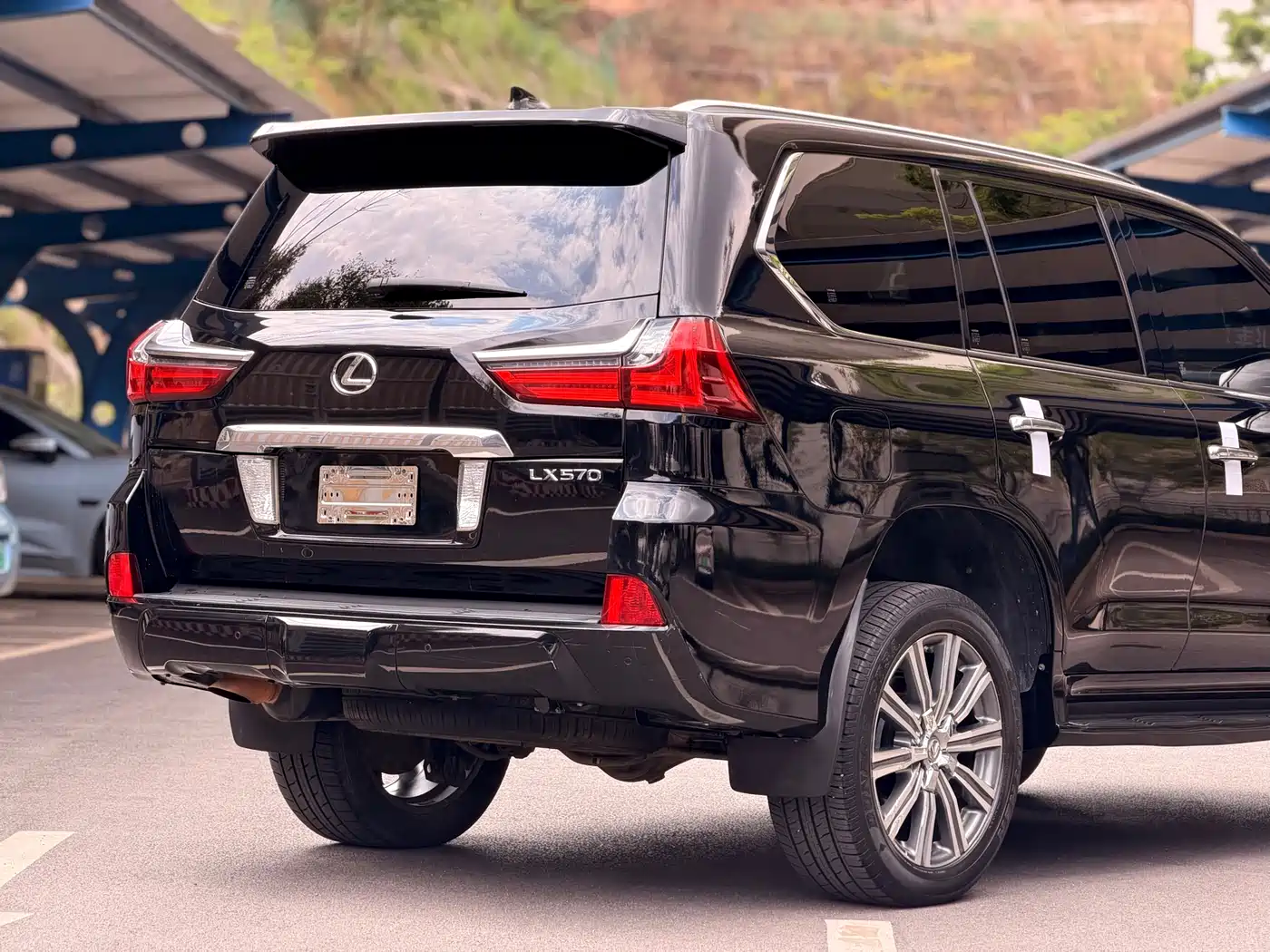 Lexus LX 2017 570 Prestige Luxury фото 7